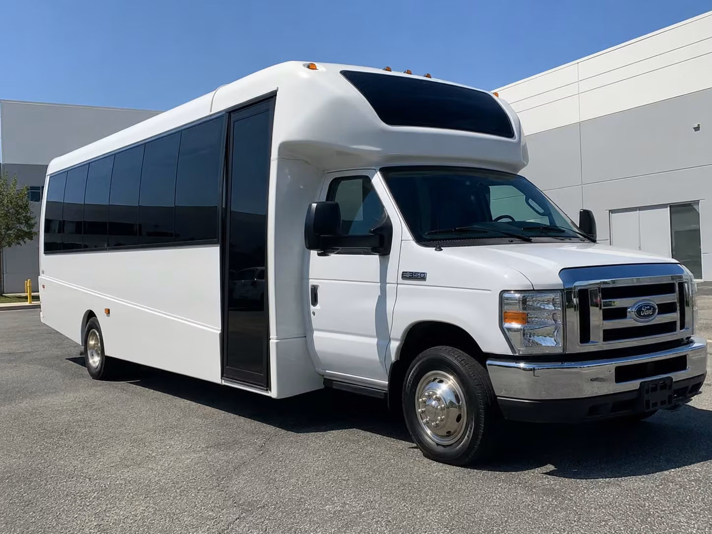 20 passenger minibus