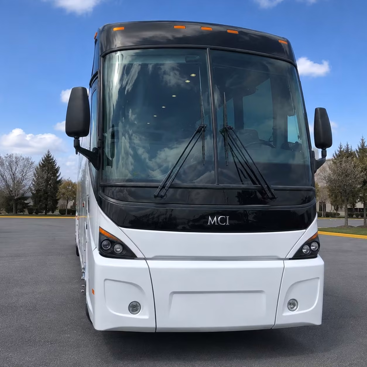 airport transfers and off site parking shuttles for daly city businesses