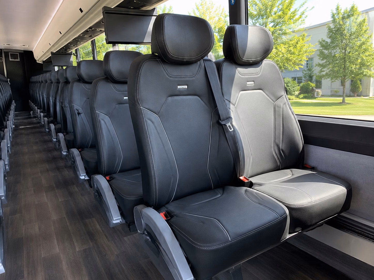 chase center charter bus rentals for warriors games and concerts in san francisco