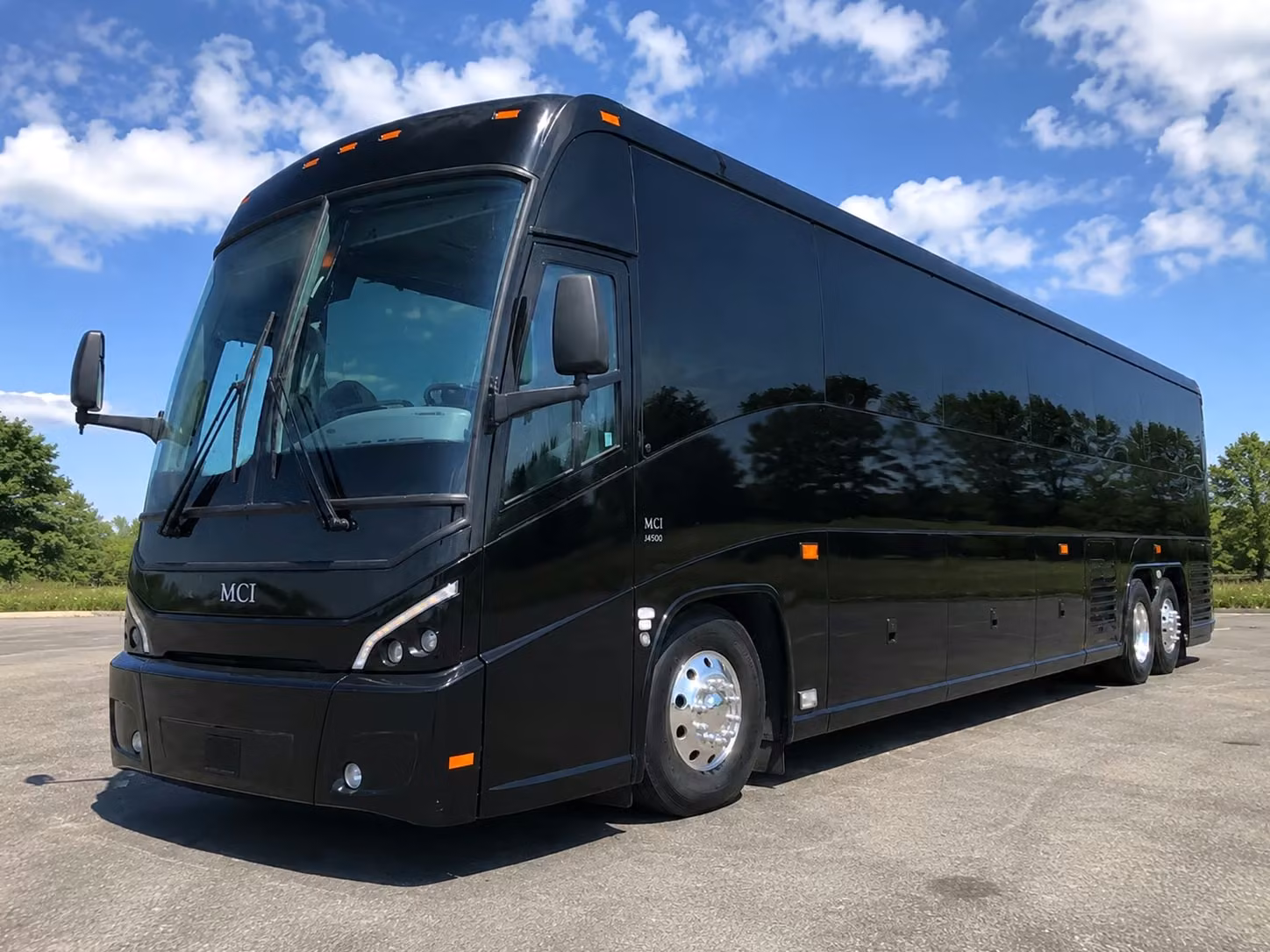 shuttle bus rentals for daly city corporate events and business travel